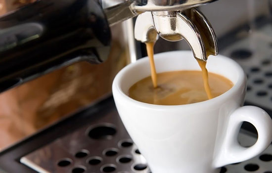 Кофемашина Hoover не наливает кофе